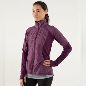 Lululemon Can't Stop Jacket Hyper Stripe Plum, Size 6